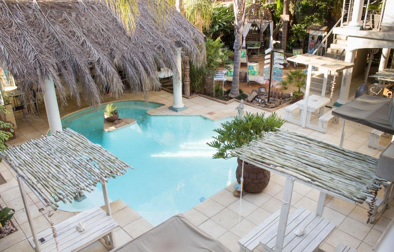 Club Cocomo Hartbeespoort Bagian luar foto